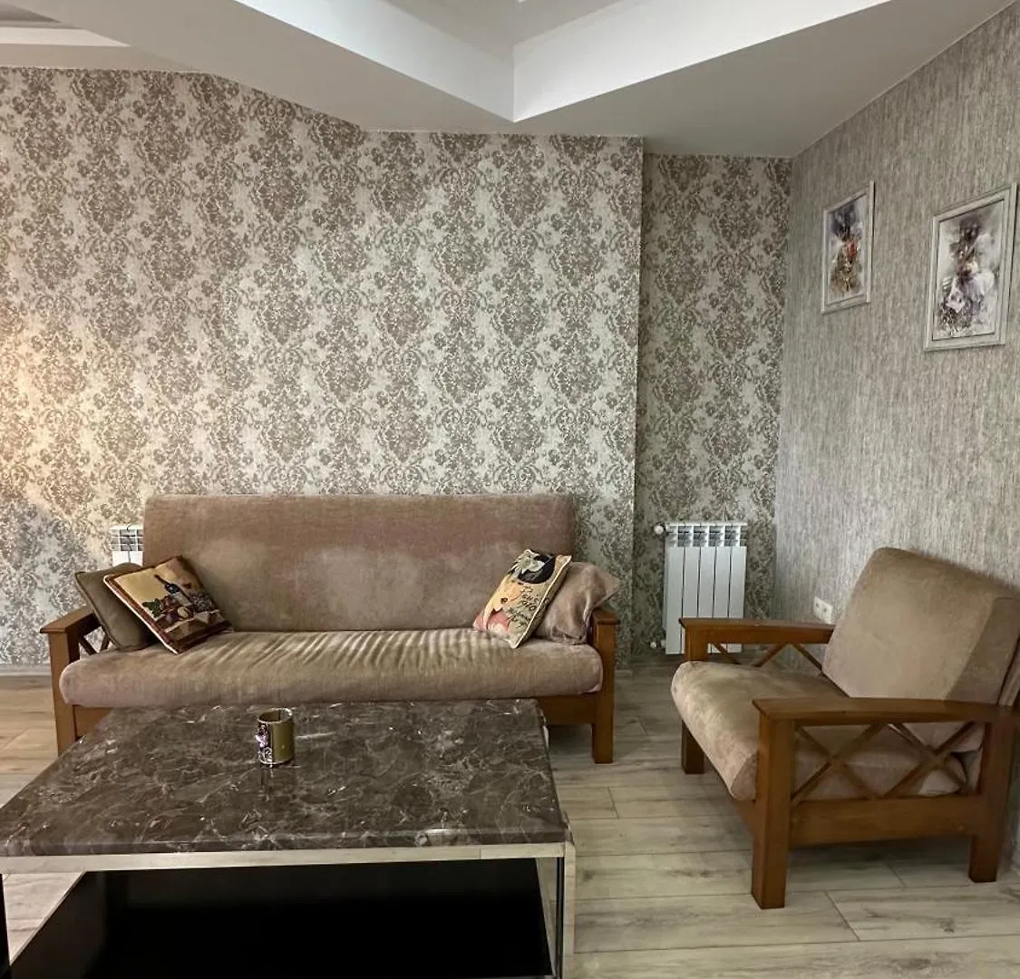 Spacious Apartment By The Kura River With Great Views Tbilisi