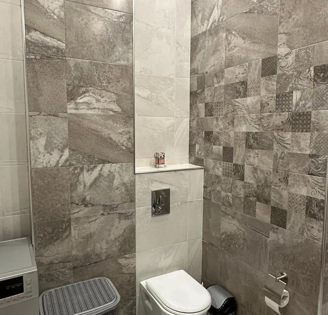 Spacious Apartment By The Kura River With Great Views Tbilisi